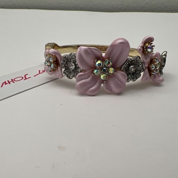 Betsy Johnson Pink Enamel AB Rhinestone Flower Hinge Bangle Bracelet - Picture 1 of 13